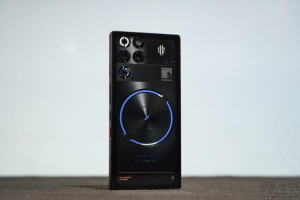 REDMAGIC Cryo Cooler 8 Pro Review: Best Mobile Gaming Cooler 2026