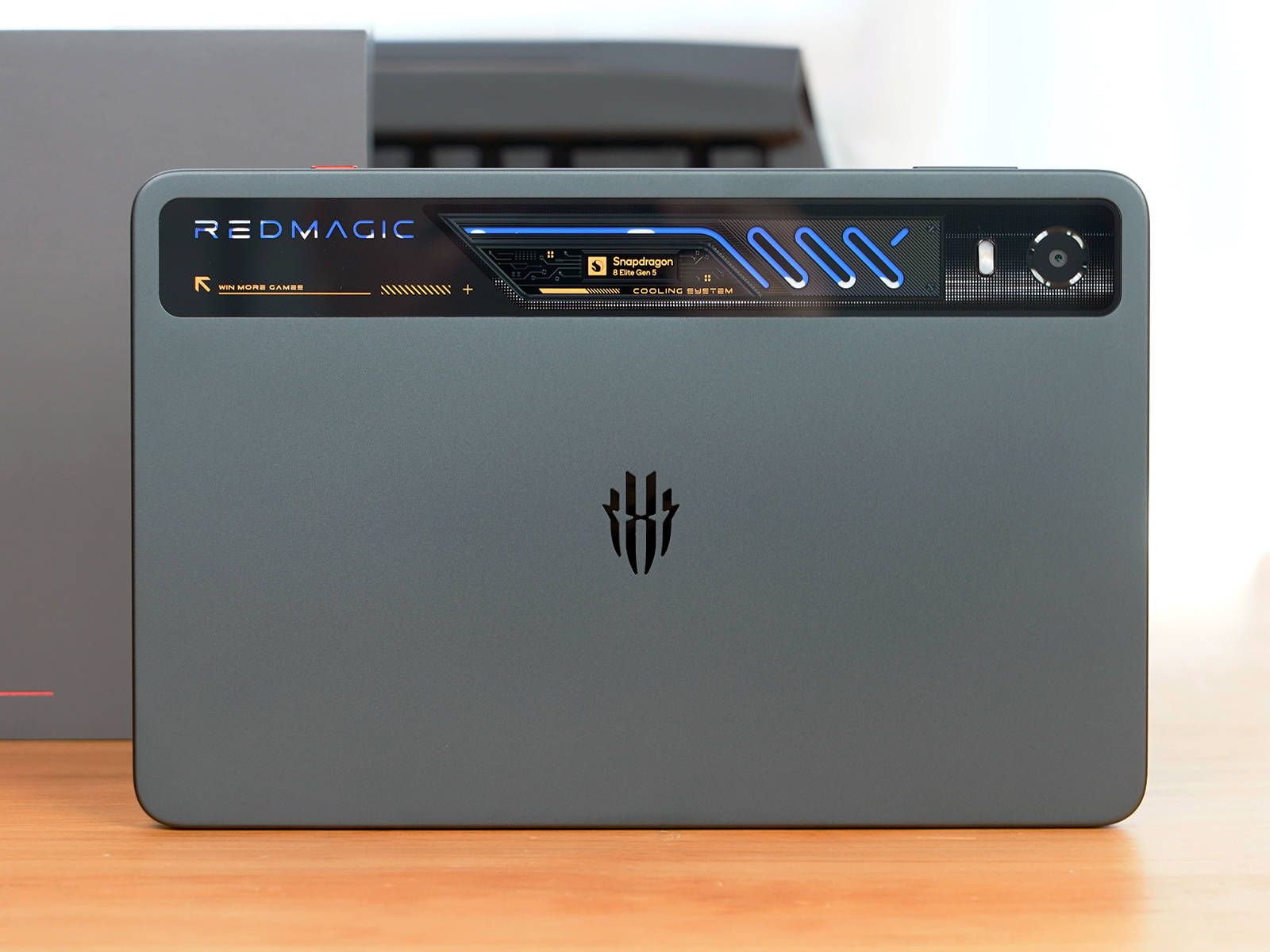 RedMagic Gaming Tablet 5 Pro Review: Liquid-Cooled Gaming Power