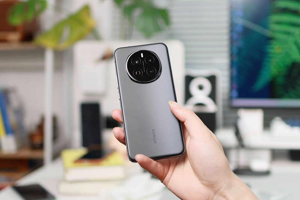 Honor Magic 7 vs RedMagic 10S Pro+