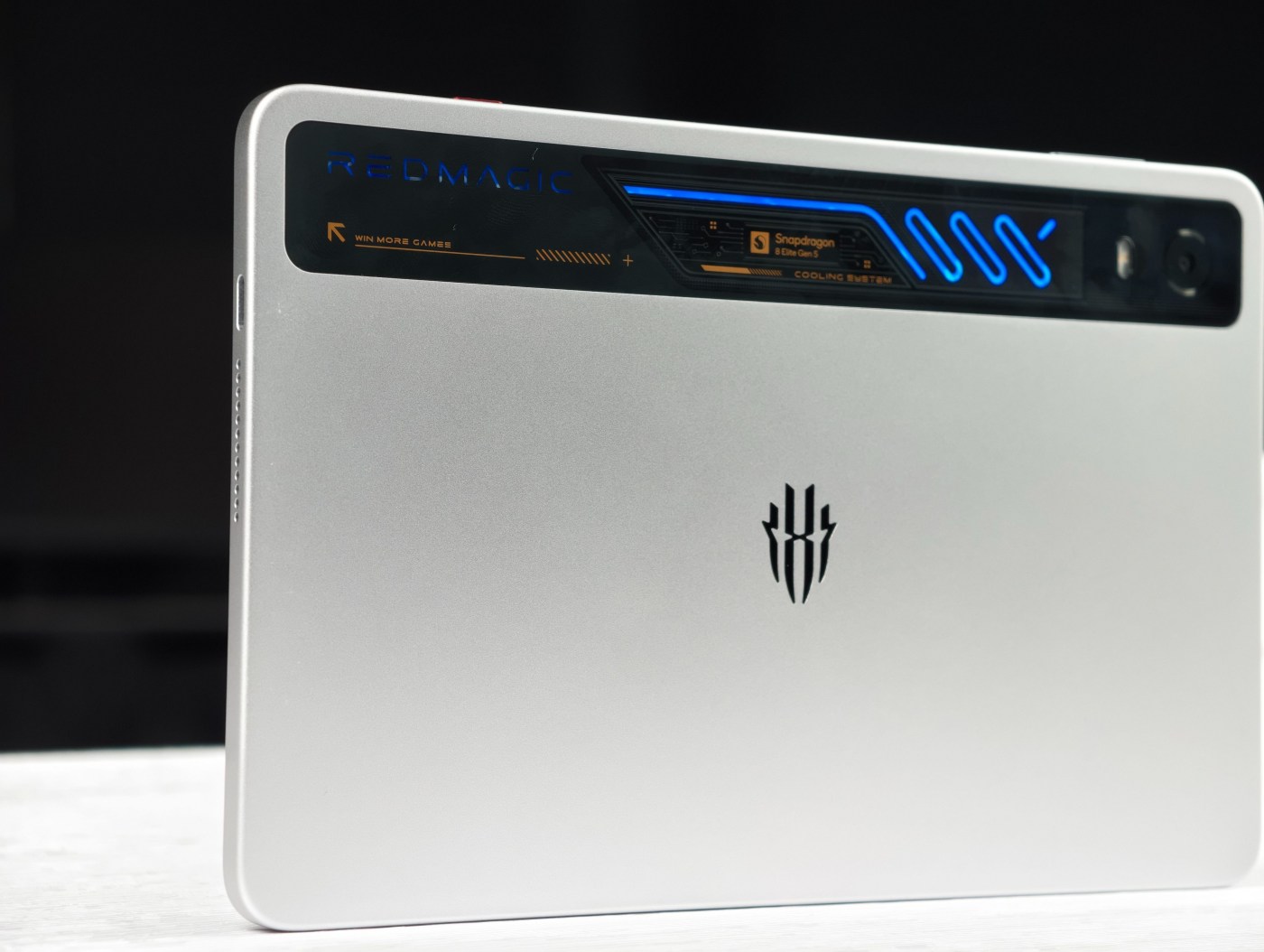 RedMagic Gaming Tablet 5 Pro  (REDMAGIC Astra 2 ) Review