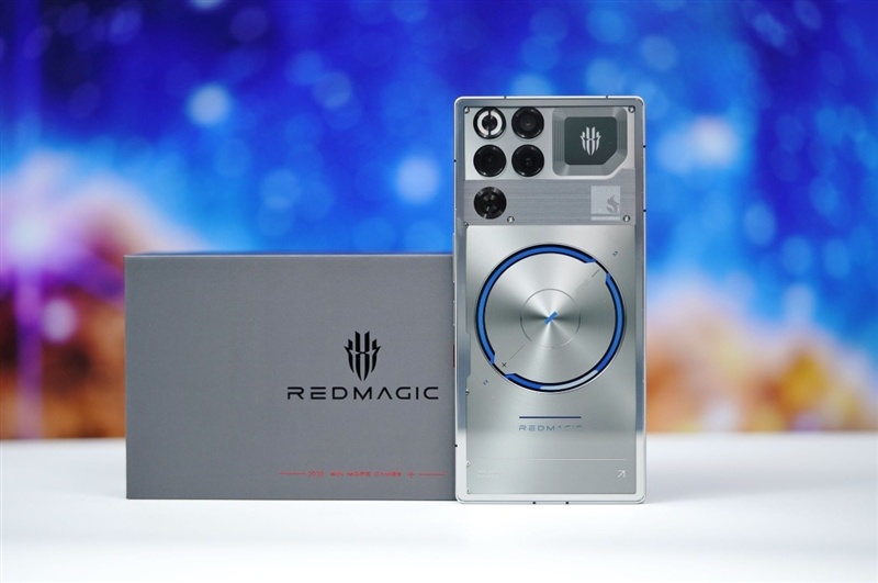 RedMagic 11S Pro+ Review: PC Gaming on a Phone With Steam & Water Cooling