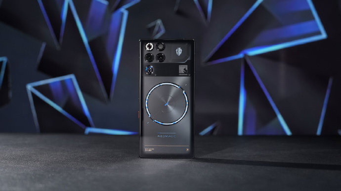 RedMagic 11S Pro Review: Is This 4K-Style Gaming Phone Worth It?