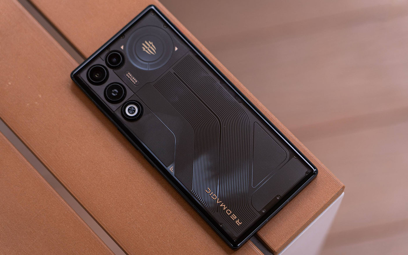 RedMagic 11 Air 520Hz Shoulder Button Review: Worth It for Mobile Game?